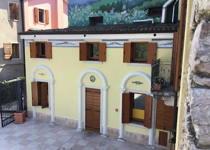 Gasthof Paradiso Imperfetto San Zeno di Montagna